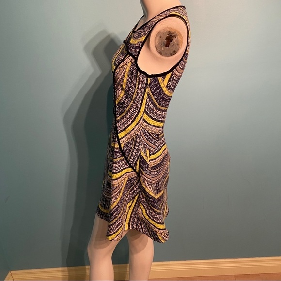 Very J women’s fit and flare dress in size small - Picture 3 of 7